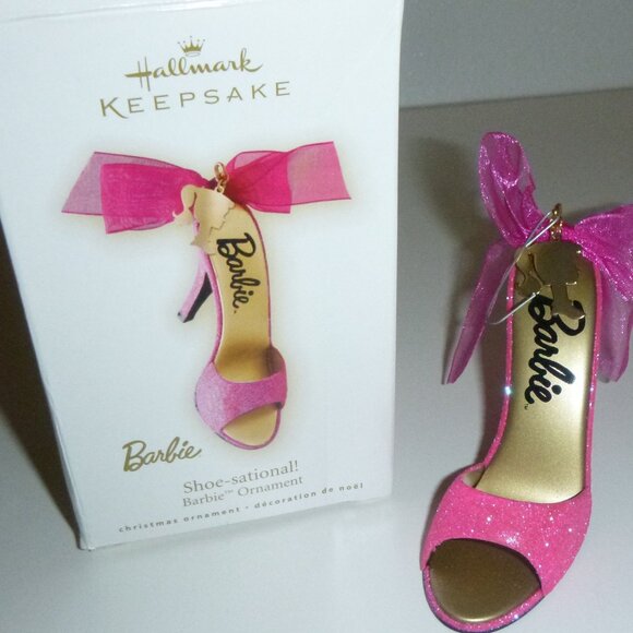 Hallmark Keepsake Ornament Barbie "Shoe-sational" - Picture 1 of 5